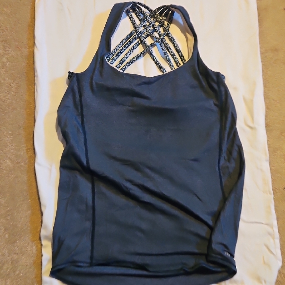 Size 6 Tank